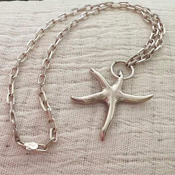Jewelry - VINTAGE 925 ITALY LARGE STARFISH PENDANT NECKLACE STERLING SILVER HEAVY!